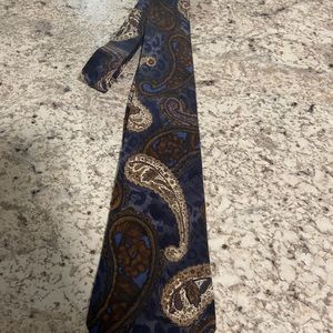 Vintage Paisley Cheetah Print Navy Silk Tie